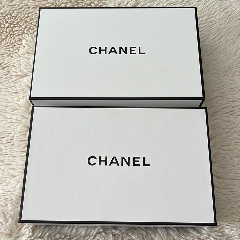 2 Chanel gift boxes 9x5.5 with original filling
